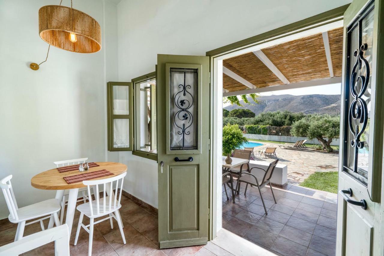 Aeolus Pool Apts Palekastro Dış mekan fotoğraf